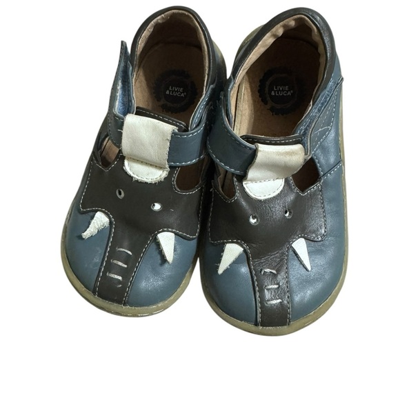 Livie & Luca blue elephant Size 9 Toddler shoes - Picture 1 of 5